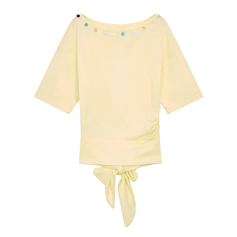 ELFSACK 2025 Summer New Arrivals Back Hollow Lace Up White Short Sleeve Chic T-Shirt For Women