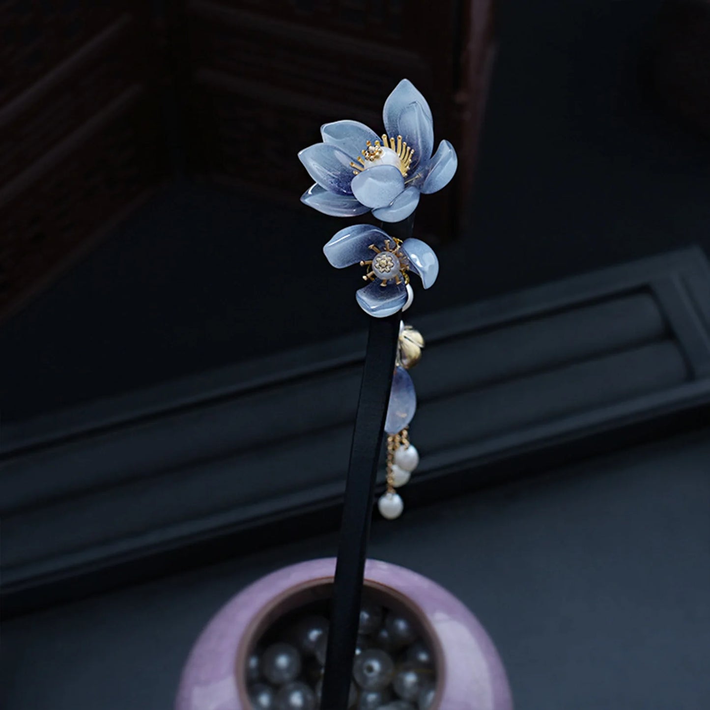 Courtly Style Hair Stick Vintage Flower Chignon Hairpin Chopsticks For Women Classic Wooden Pearl Tassel Hair Bun Jewelry Gifts