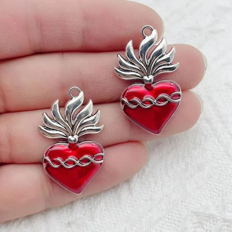 10pcs Dark Gothic Exaggerated Heart Cross Sword Pendant DIY Handmade Bracelet Necklace Bead Accessories Material