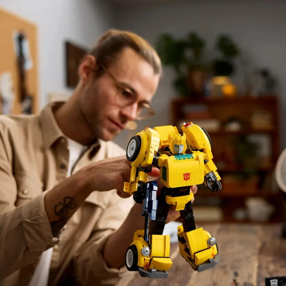 950Pcs yellow robot truck car toy building block truck deformation autobot deformation decoration boy Christmas gift