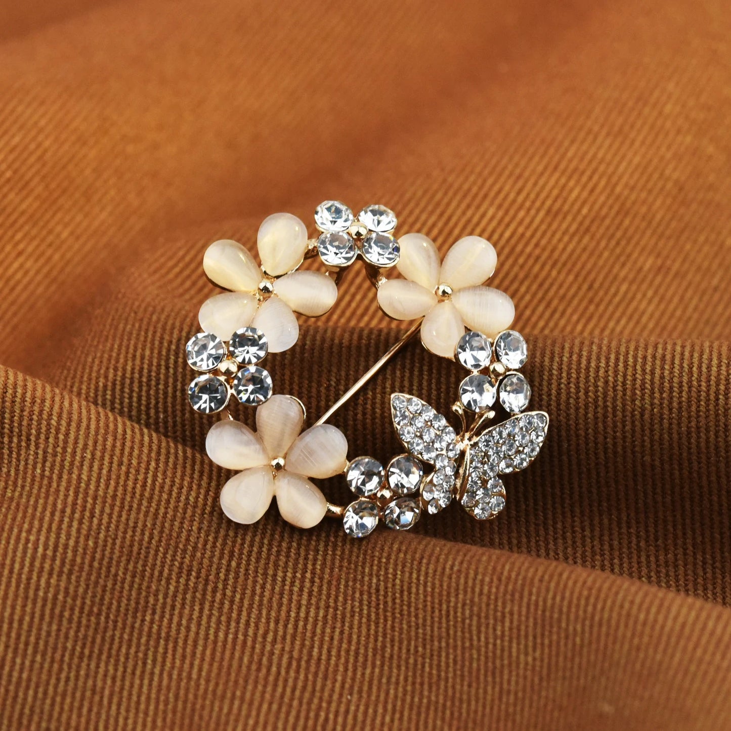Bueaty fashion handmade opal flower jewelry pin hijab pins and brooches rhinestone butterfly wholesale for women