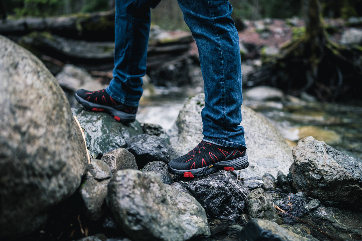 rockrooster Bedrock Black 6 Inch Waterproof Hiking Boots with VIBRAM®