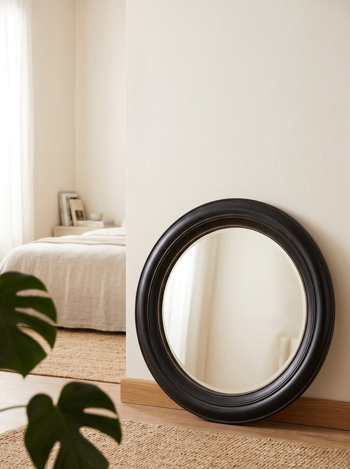 Round Black Wall Mirror for Entryway or Bathroom, 20.5 in