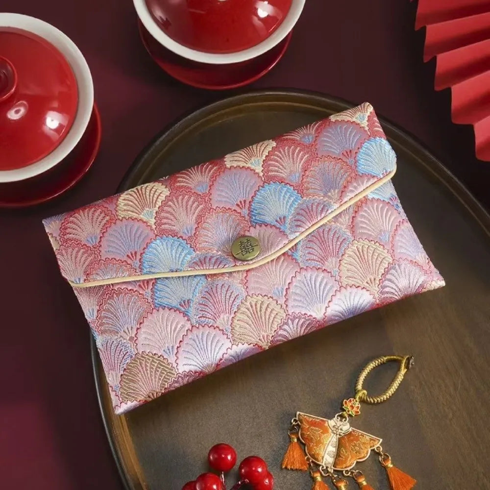 Chinese Style New Year Red Envelope Traditional Brocade Wedding Money Pocket Blessing Magnetic Buckle Red Packet Party Gifts