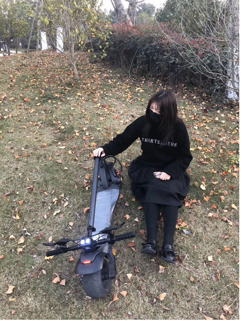 LuxeEnergy™ Double Drive Folding Electric Scooter