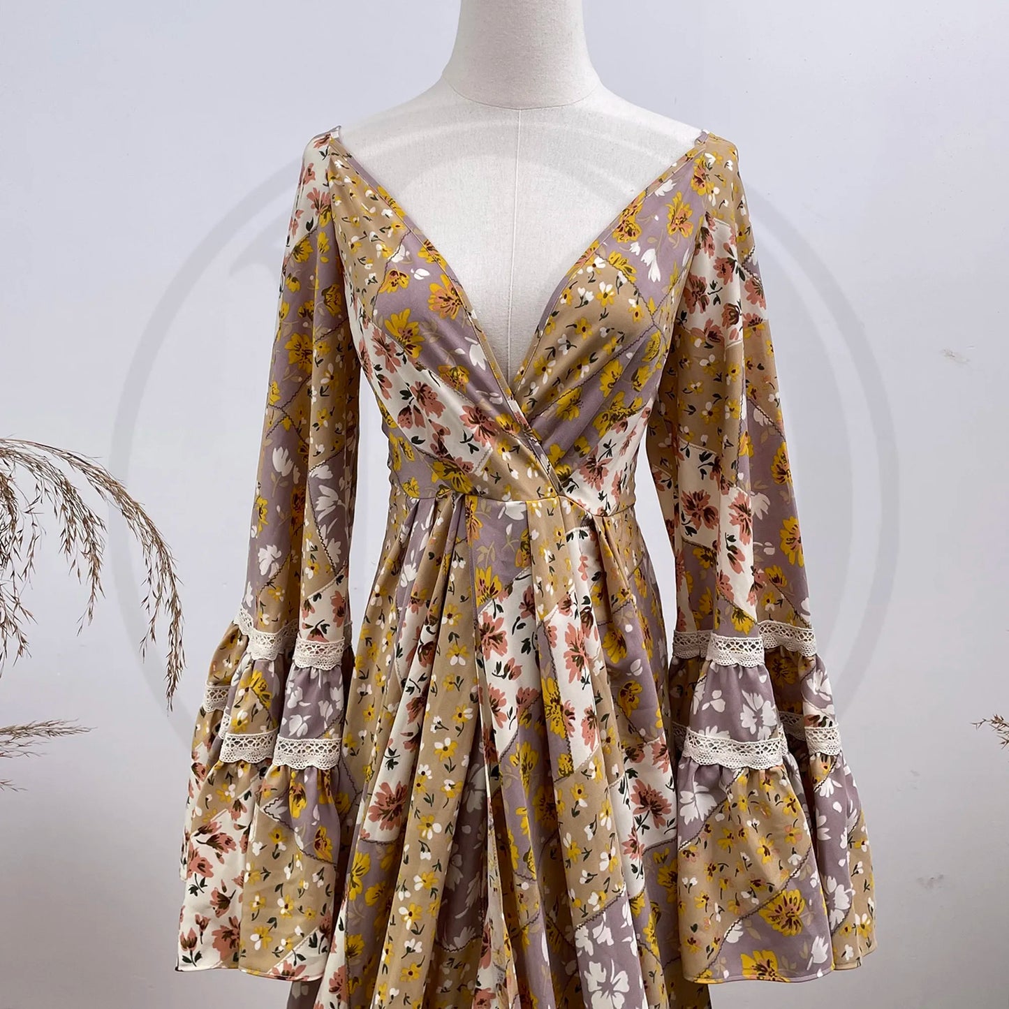 Maternity Clothing Photography Apparel Long Sleeves Sexy Backless Printed Dress Pregnancy Clothes for Women Baby Shower Gowns