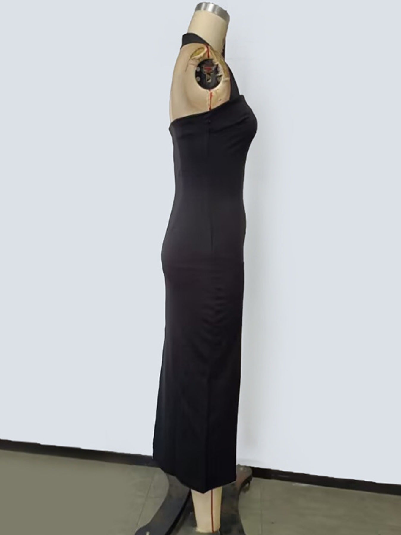 Stylish Halter Neck Bodycon Midi Dress