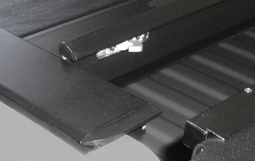 LG507M Tonneau Cover