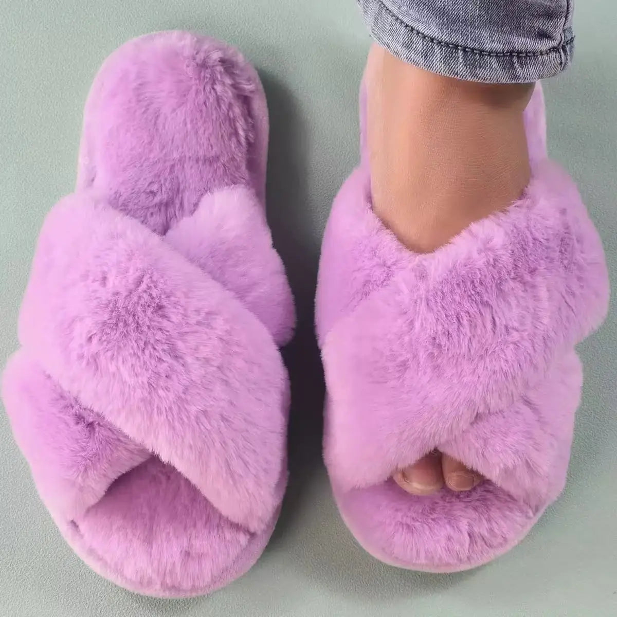 Personalized Bridesmaid Fluffy Slippers, Custom Bride Slippers, Bridal Slippers, Bridal Party Gifts Wedding Gift for Her