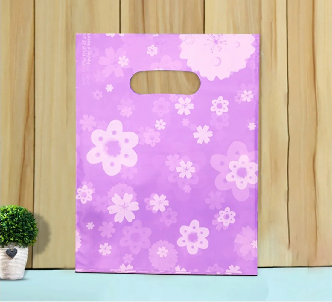 50pcs Multi Style Plastic Handle Bag 15*20cm Small Jewelry Packing Bag Party Favor Bags For Candy Cookie Gift Packaging Bag