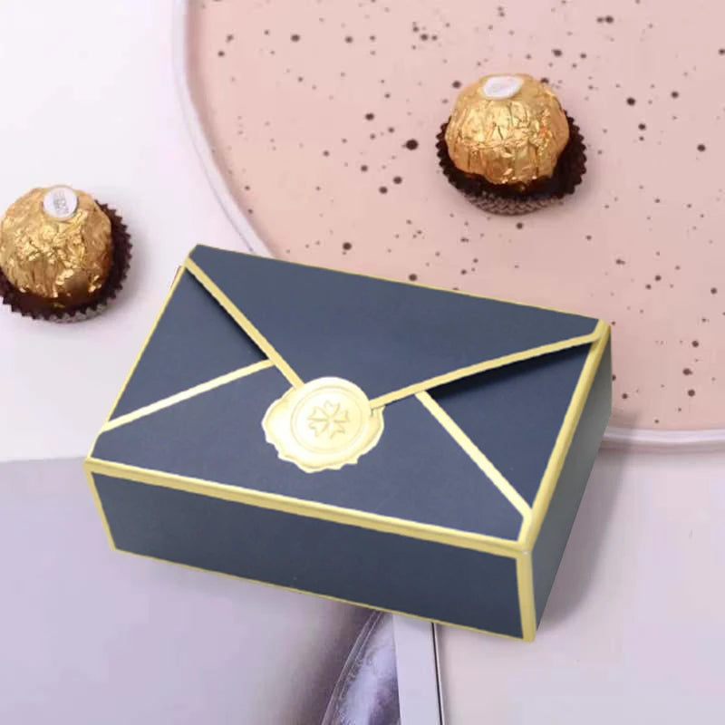 50Pcs Envelope Shape Candy Box Chocolate Gift Box Packaging for Guests Baby Shower Wedding Favor Gift Treat Boxes Party Decor