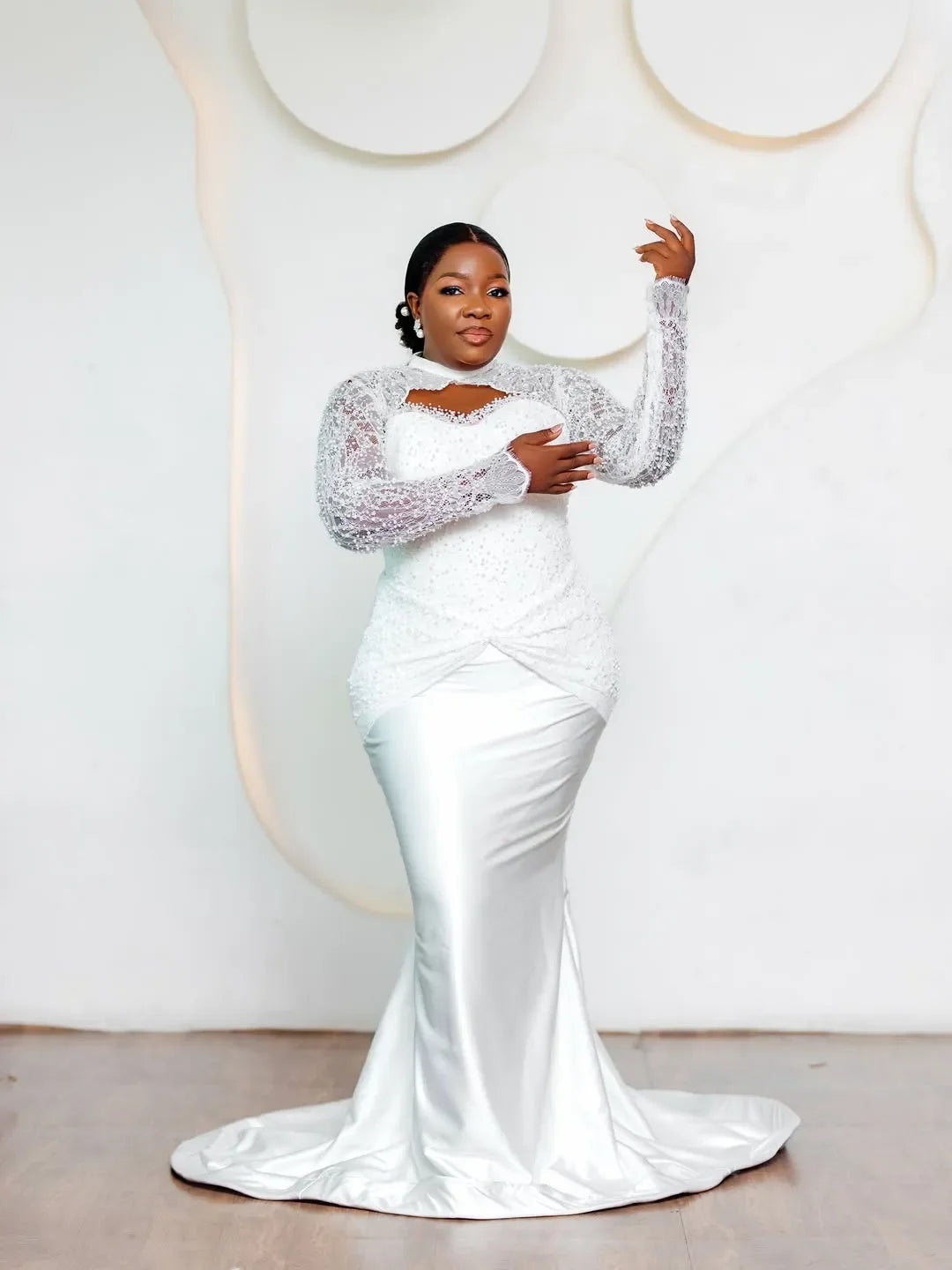 Luxury White Mermaid Bridal Dress Long Lace Beaded Sleeves High Neck Pearl African Wedding Dress Vestido De Novia Customized