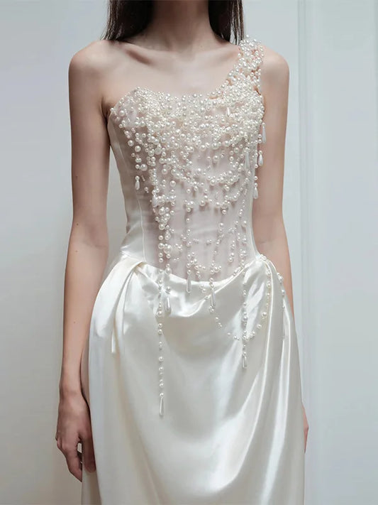 2025 French Strapless Evening Dress For Brides Niche Light Luxury Satin For Going Out Heavy Industry Pearl Light Wedding Dress