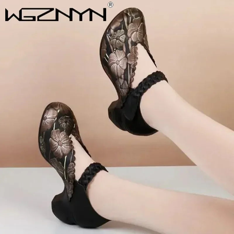 Hot Promotion 2025 New Spring Autumn Printing Red Wedding Black Banquet Shoes Fashion Elegance Women High Heel Retro Sneakers