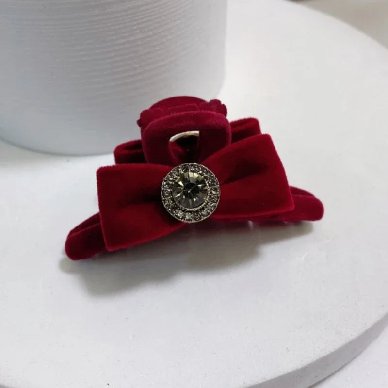 Red Velvet Bow Hair Claw Pearl Rhinestone Tassel Hair Clips for Women Temperament Headpiece Bride Wedding Party Hair Accessories