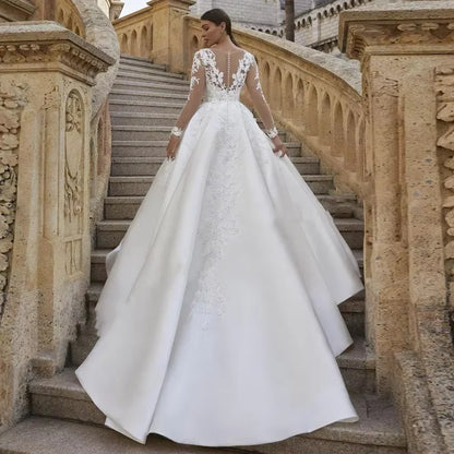 Elegant Satin Lace Applique Wedding Dress Long Sleeves Scoop Neck Back Buttons Bridal Gown for Women