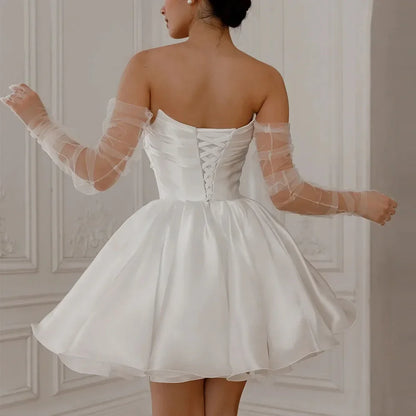 Playful Little Swan Off Shoulder Fold Thick Satin Ruffle Mini Short Wedding Dress for Bridal Wedding Dress Customization
