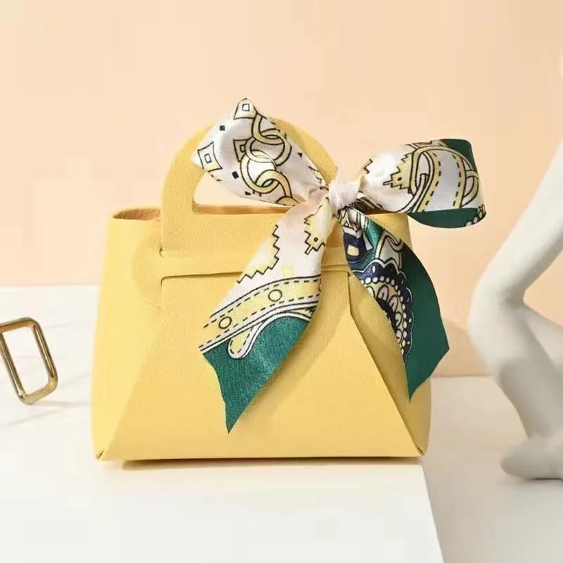 10PCS Distribute Leather Pink Gift Bags Wedding Favour Bag for Guest Mini Handbag with Ribbon Candy Packaging Box Party Decor