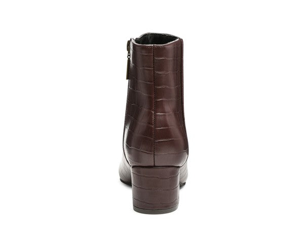 THALIA SLEEK BOOTS