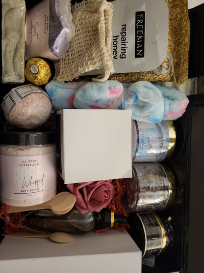 Pretty Queen Luxury Self Care Gift Box