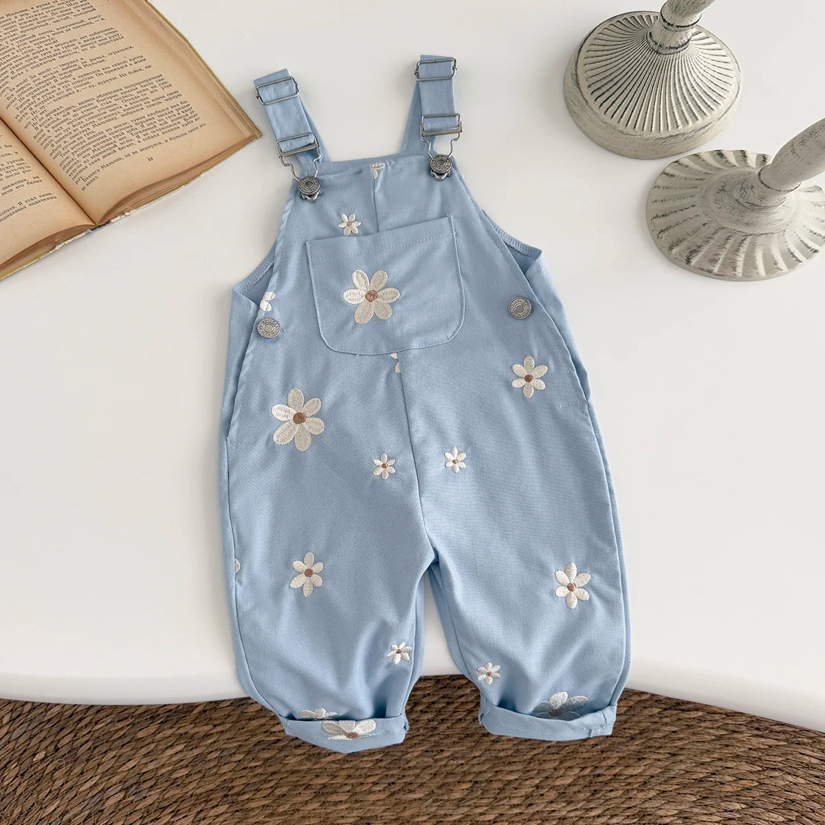 Summer Hot Baby Suspender Pants Sleeveless Flower Embroidery Loose Overalls Romper Girls Jumpsuits Boys Clothes with Pockets