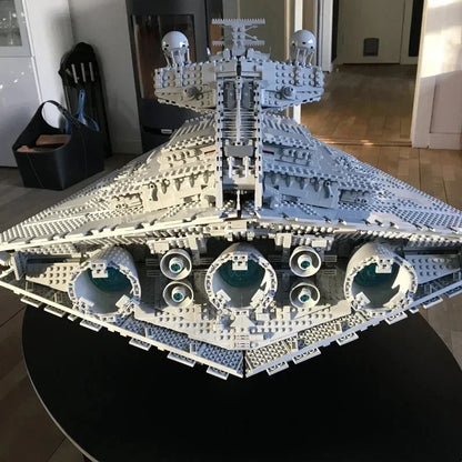 MINISO  Spaceship Series Moc Star Destroyer Assembling Building Blocks  Compatible 75252 Desk Home Ornament Toy Kids Adults Gift