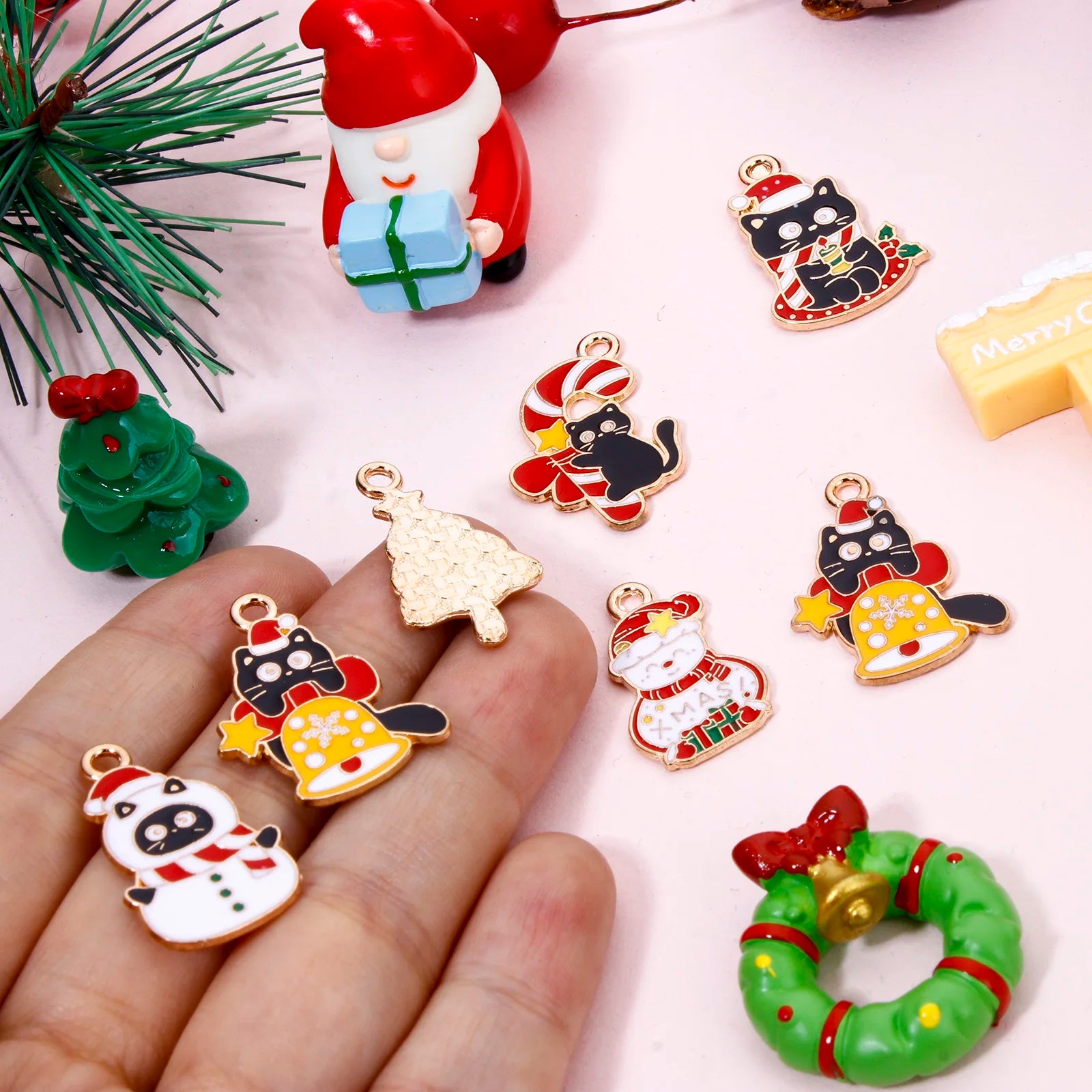 10pcs New Christmas Charms Multicolor Cat Animal Christmas Tree Bell Enamel Metal Pendants DIY Women Necklace Earrings Jewelry