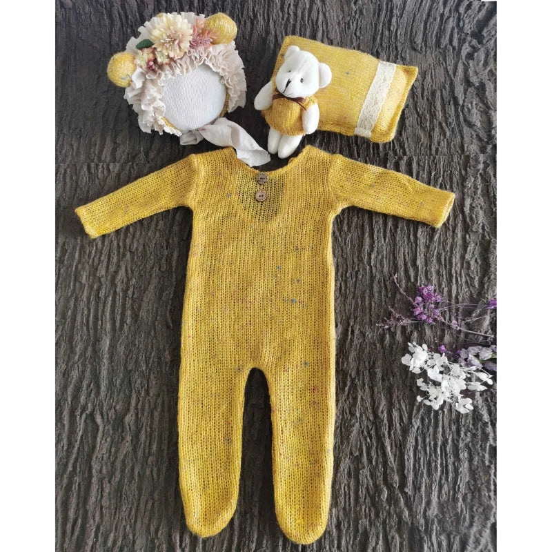 4 Pcs/Set Baby Clothes Newborn Photography Props Baby Romper Jumpsuit Hat Pillow Set With Cute Bear Doll Photo Shooting Outfits