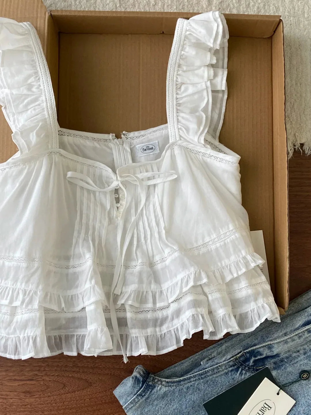 Theb*rnnet Pure Desire Sweet Wood Ear Lace Strap Korean Sle ort Cotton Vest for Women Summer Collection 2025