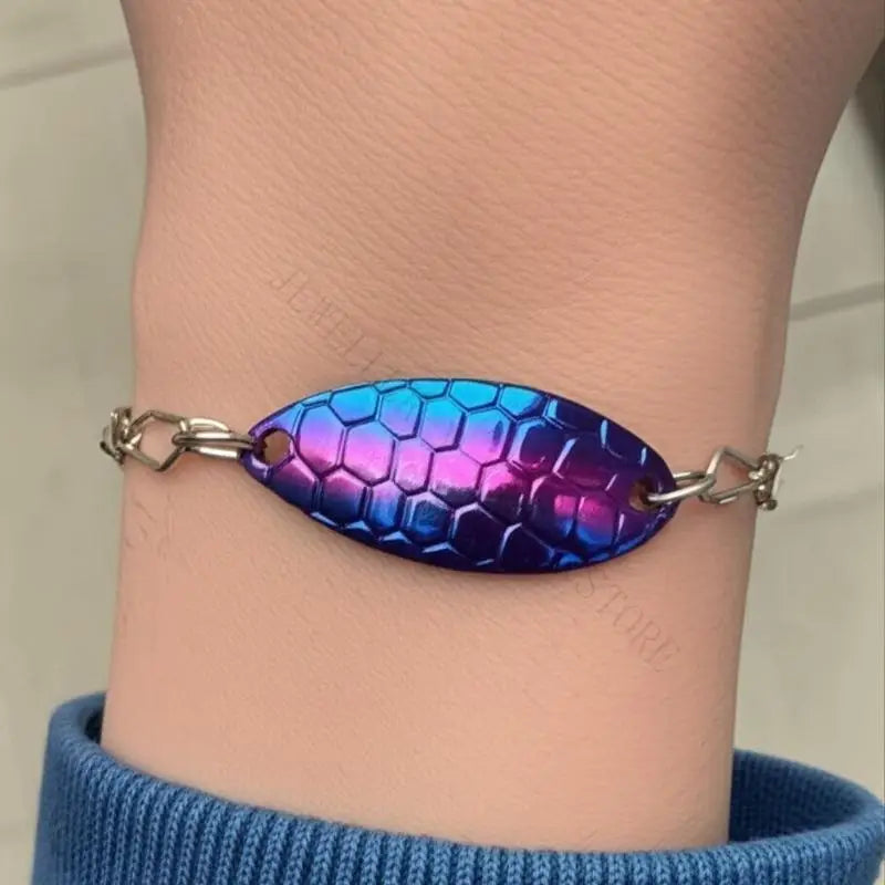 R7UF Alloy Fishing Lure Charm Bracelet Adjustable Wristband Handcraft Hook Designs Outdoor Sports Jewelry Accessory
