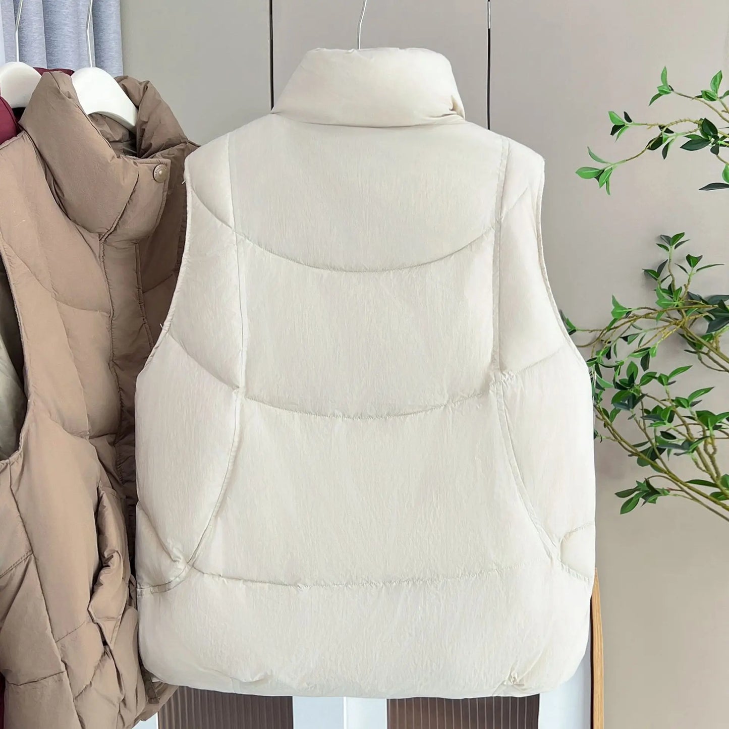 Plus Size Women Down Vest Winter New Loose Oblique Pocket Standing Collar 50% White Duck Down Warm Sleeveless Coat 1317