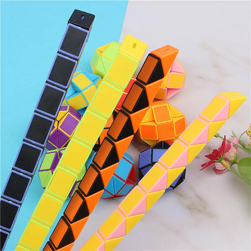 8pcs Magic Folding Snake Ruler Puzzle Cube Educational Toys for Kids Birthday Party Favors Goodie Bags Filler School Reward