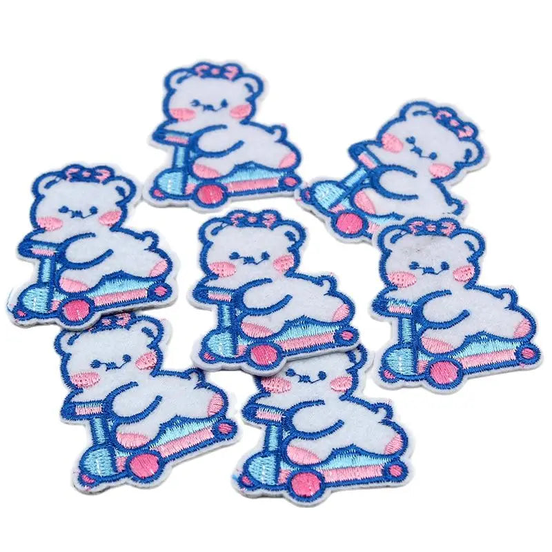 10pcs Embroidered Cartoon Skating Bear Stickers Iron On Animal Patches DIY Jeans Backpacks Coats Dress Hats Appliques Badge