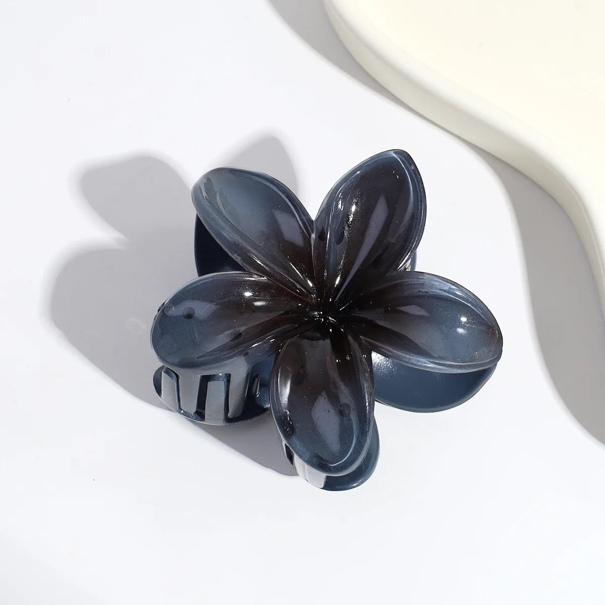 Women Fashion Summer Beach Flower Claw Clip Long Hair Shark Clip Girls Barrettes Ponytail Holder Gradient Color Hair Accessories