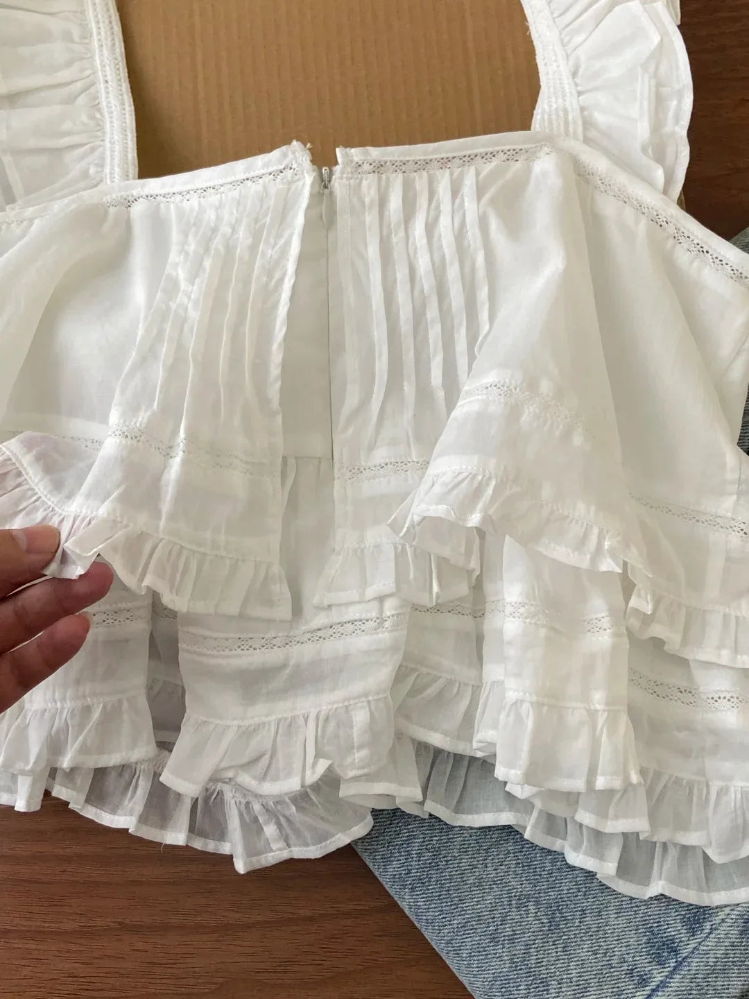 Theb*rnnet Pure Desire Sweet Wood Ear Lace Strap Korean Sle ort Cotton Vest for Women Summer Collection 2025