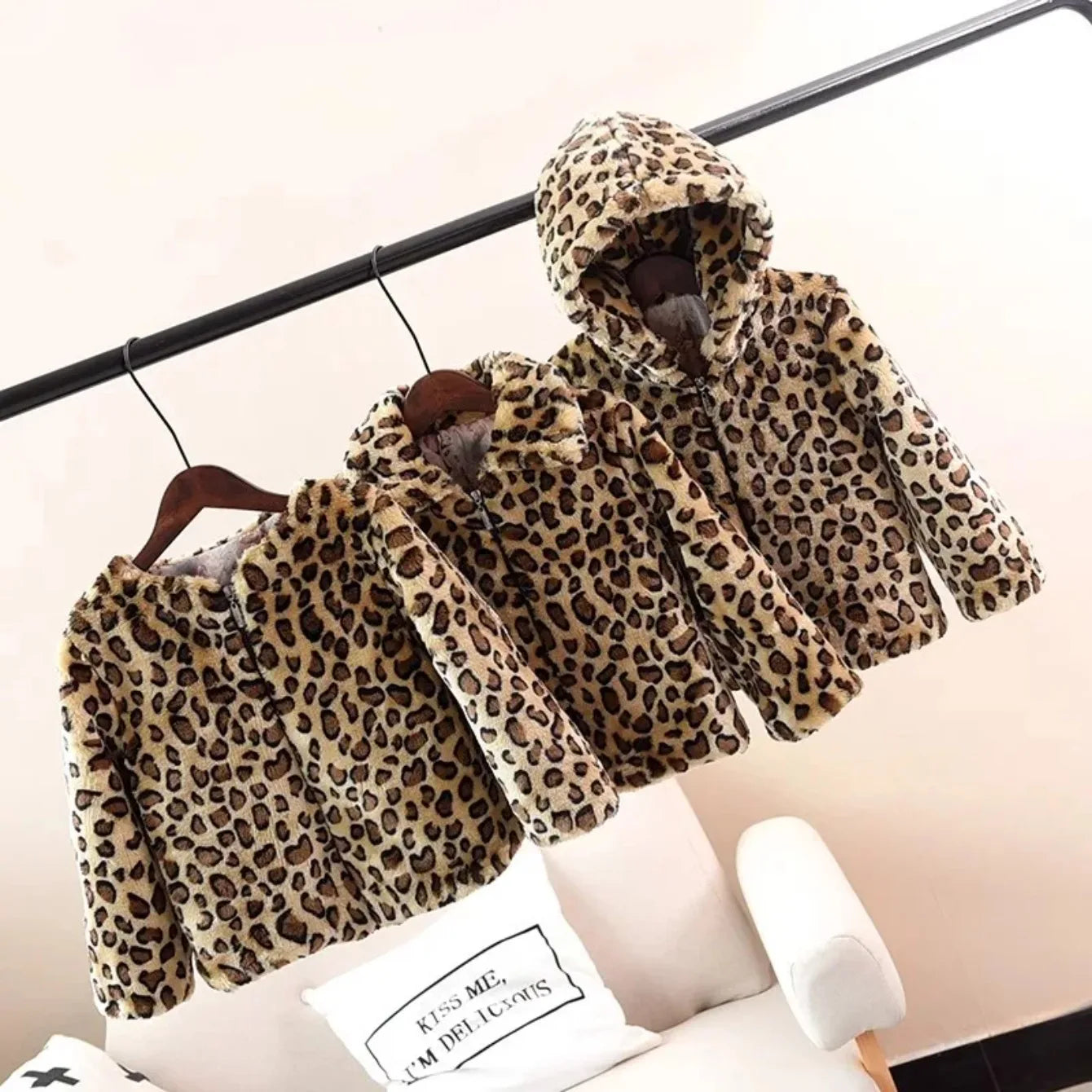 Winter Clothing Children's Imitation Rabbit Fur Jacket Boys and Girls Coat Thickened Velvet Cotton Coat Cotton Baby Fur Sweater