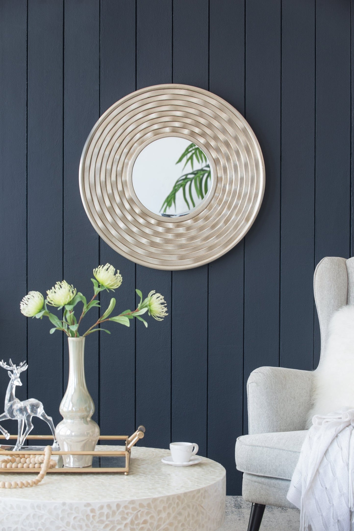 Round Sculpted Silver Wall Mirror with Beveled Glass, 31.3 in