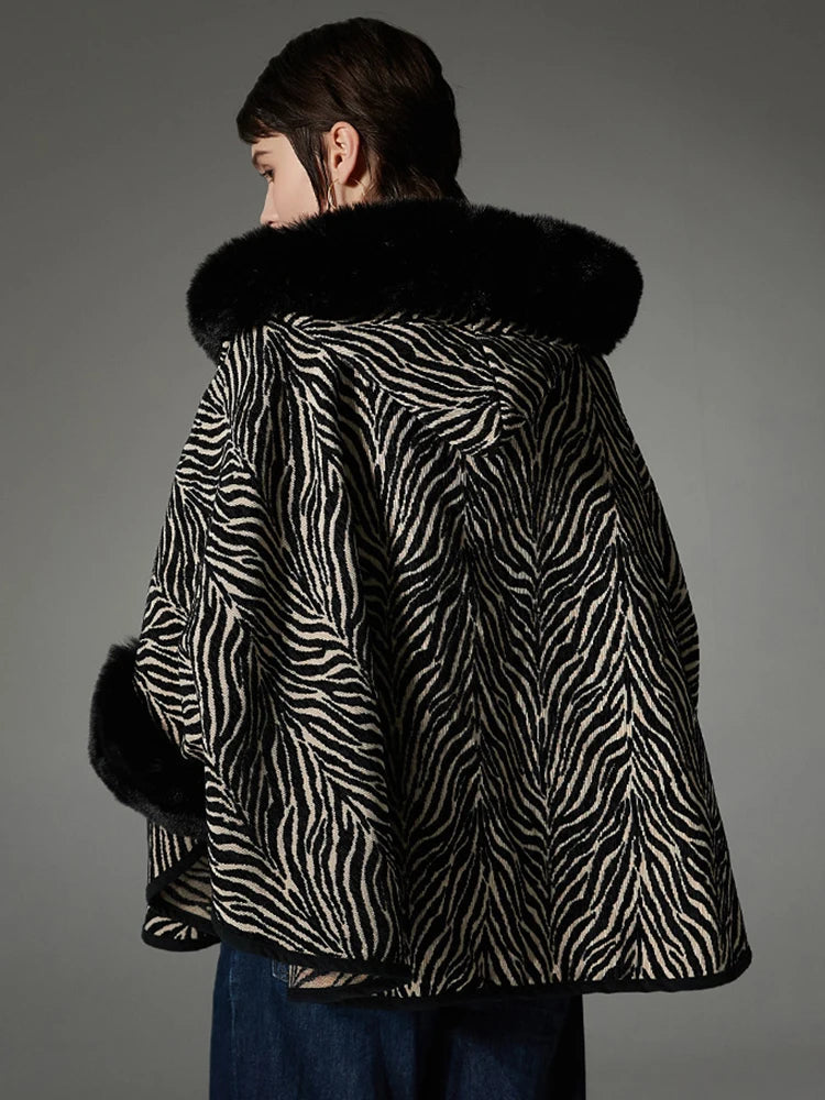 Winter Scarf Women Lady Layers Poncho Elegant Luxury Fake Fur Collar One Piece Hat Shawl Scarve Capa Para Mujer Fashion Coat New