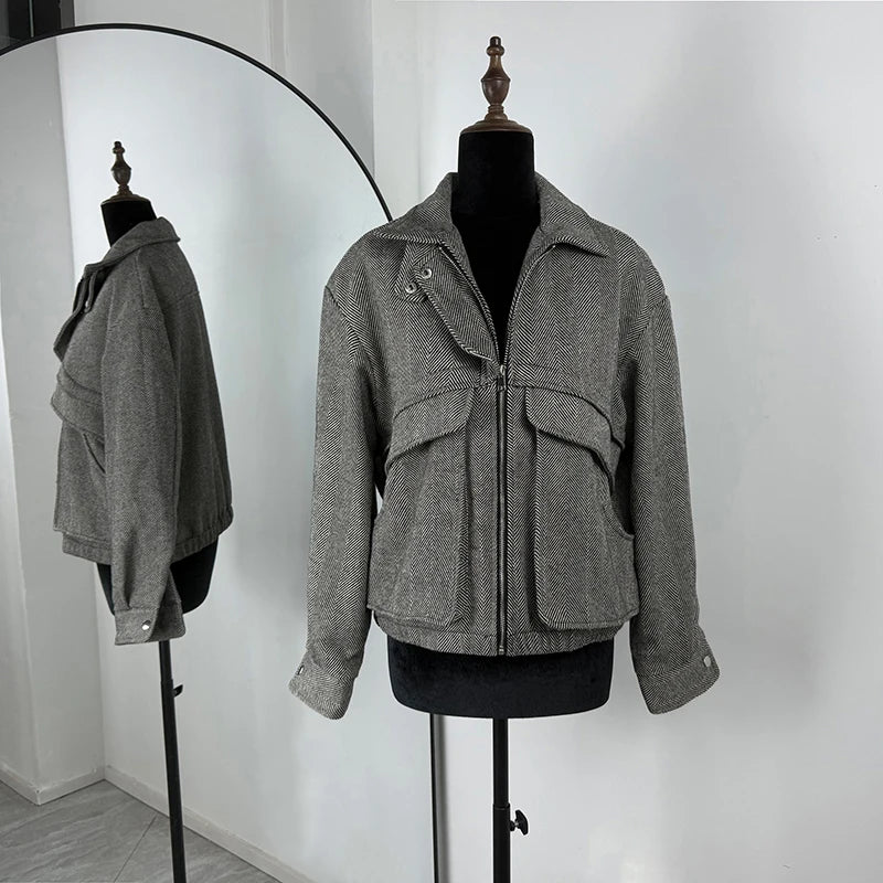 TARUXY Fashion Zipper Pocket Jacket Women Lapel Solid Vintage Casual Buttons Long Sleeve Loose Coat 2025 Autumn Female Outwears