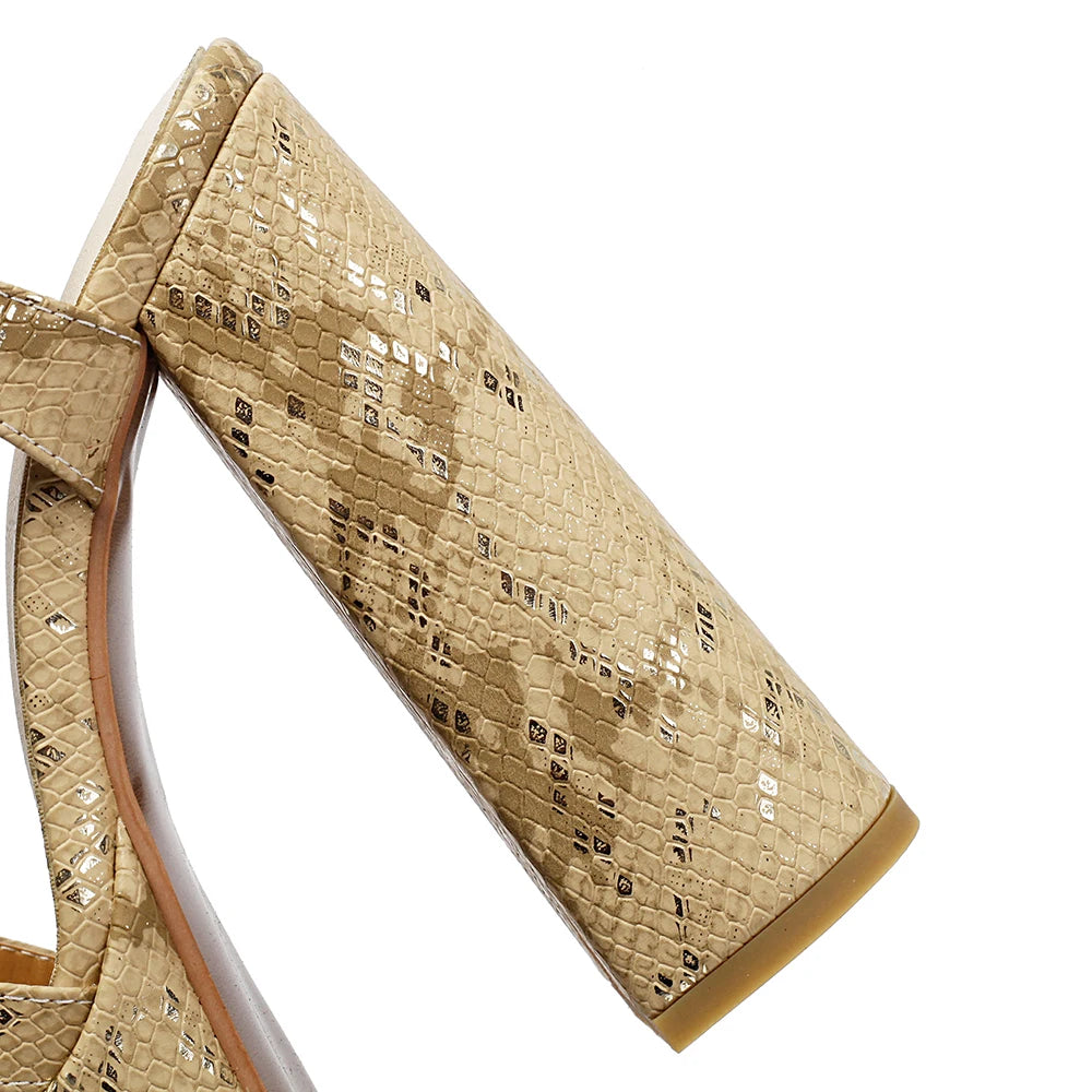 2025 New Summer Rome Yellow White Women Sandals Sexy Rivets Platform High Heel Lady Party Shoes Plus Small Big Size 32 43 46