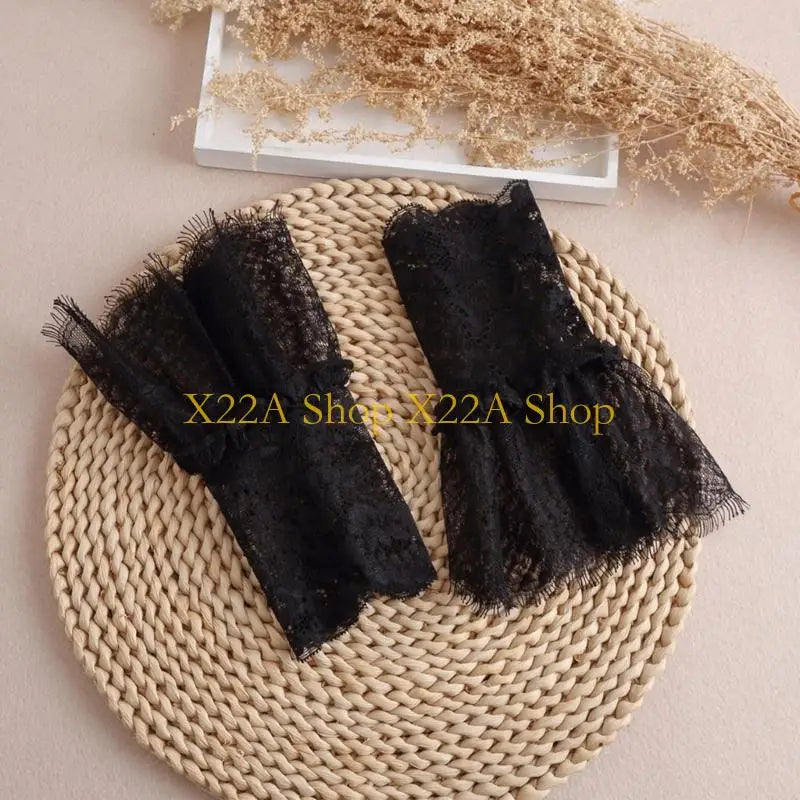 Unique Wedding Party Pleated Ruffle Cuffs Delicate Wrist Cuffs Embellishment for Bride