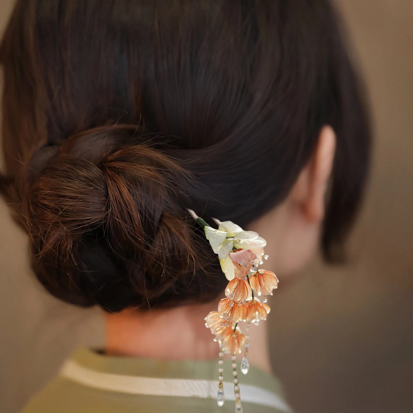 U Shaped Hair Sticks Forks New Chinese Style Flower Leaf Hairpins Side Clips Pearls Tassel Decor Women Chignon Hair Jewelry