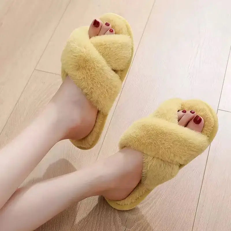 Personalized Bridesmaid Fluffy Slippers, Custom Bride Slippers, Bridal Slippers, Bridal Party Gifts Wedding Gift for Her