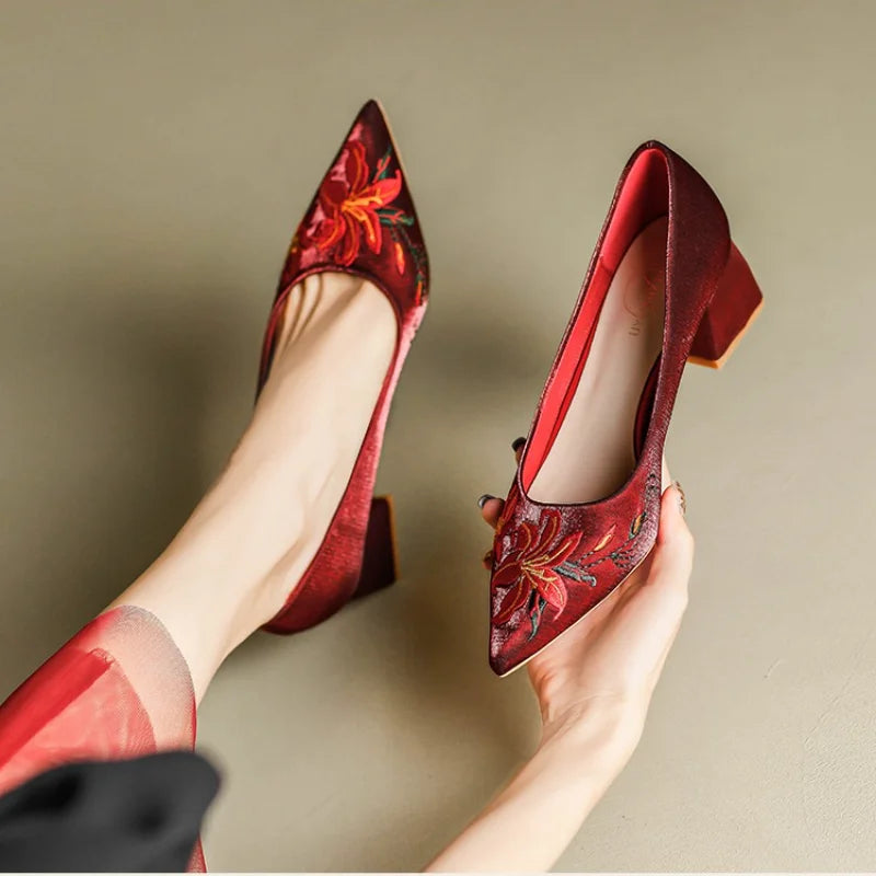 Spring Red Wedding Shoes Embroidered Shoes XiuHe Natural Chinese Bride Shoes High Heel Documentary Code Wedding High-heeled Shoe