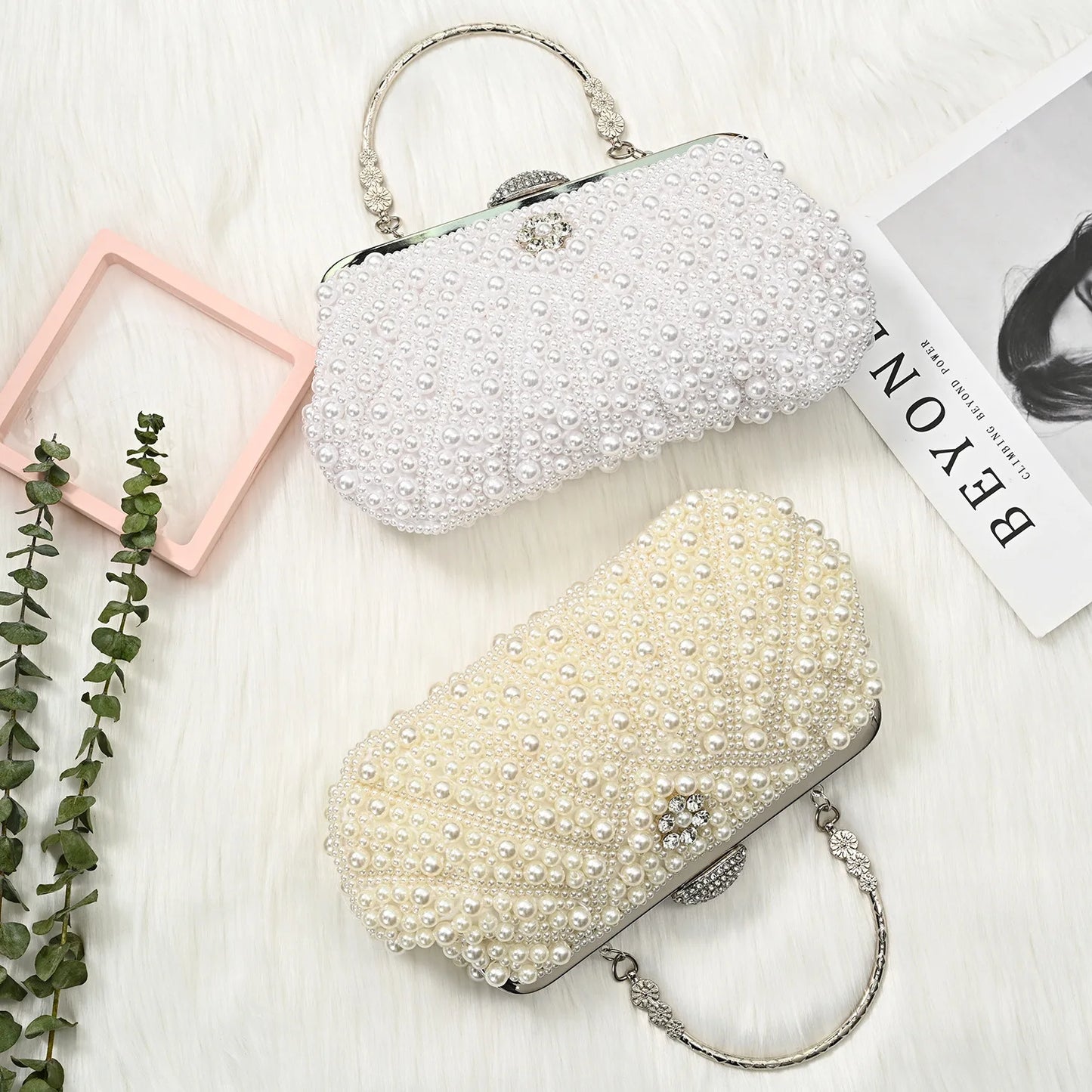 2023 New Shell Pearl Rhinestone Dinner Bride Dress Shoulder Bag Small Banquet Bag Cocktail Party Handbag Evening Clutch Purse