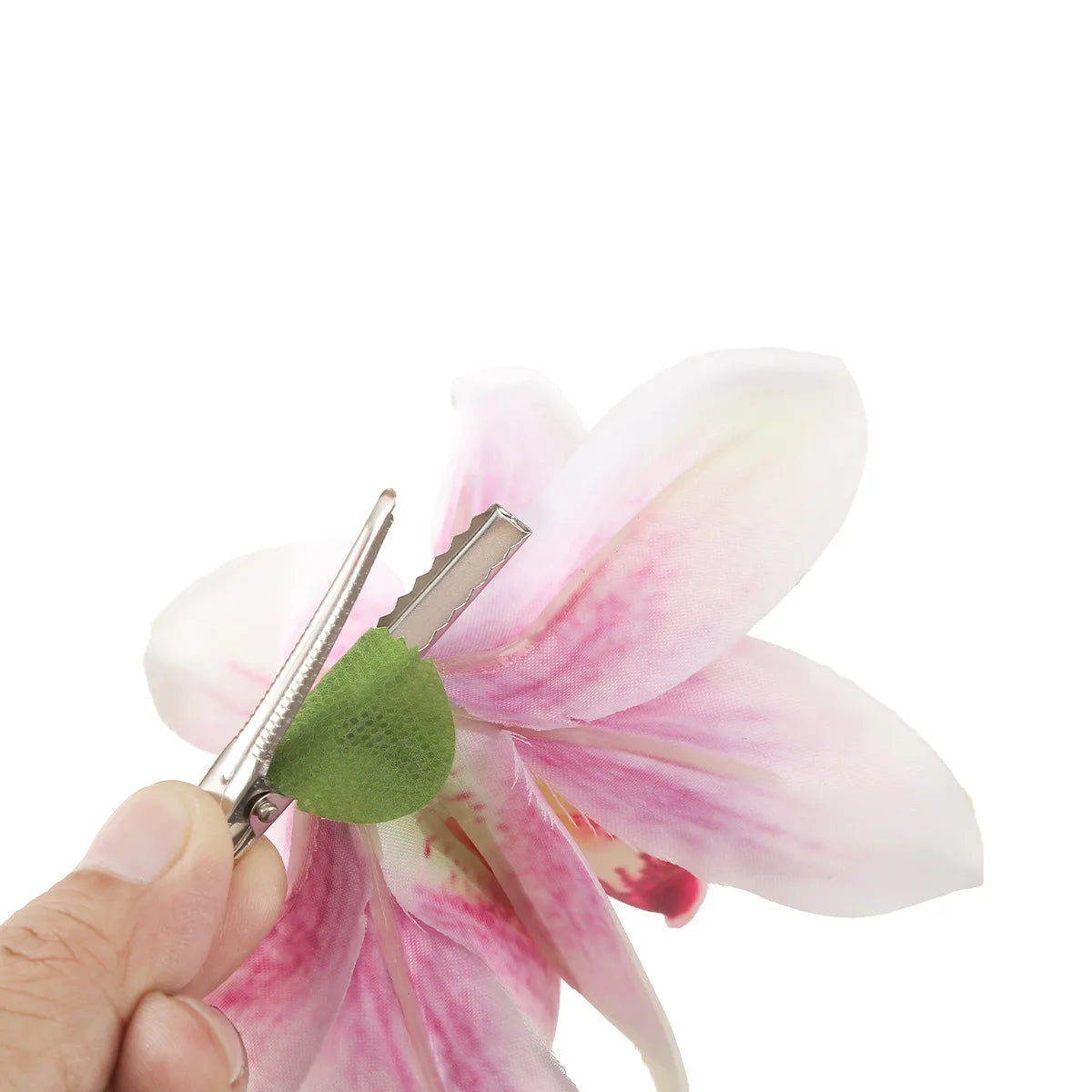 New model simulated flower hair clip fashionable wave bangs clip girl broken hair clip wedding bride hair clip
