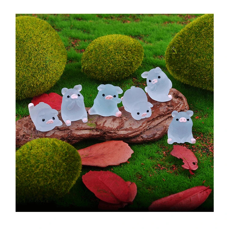 6Pc/set Mini Resin Glow Pig Mini Portrait Mini Fairy Garden Landscape Aquarium Decorative Pot DIY Christma Birthday Party Decor