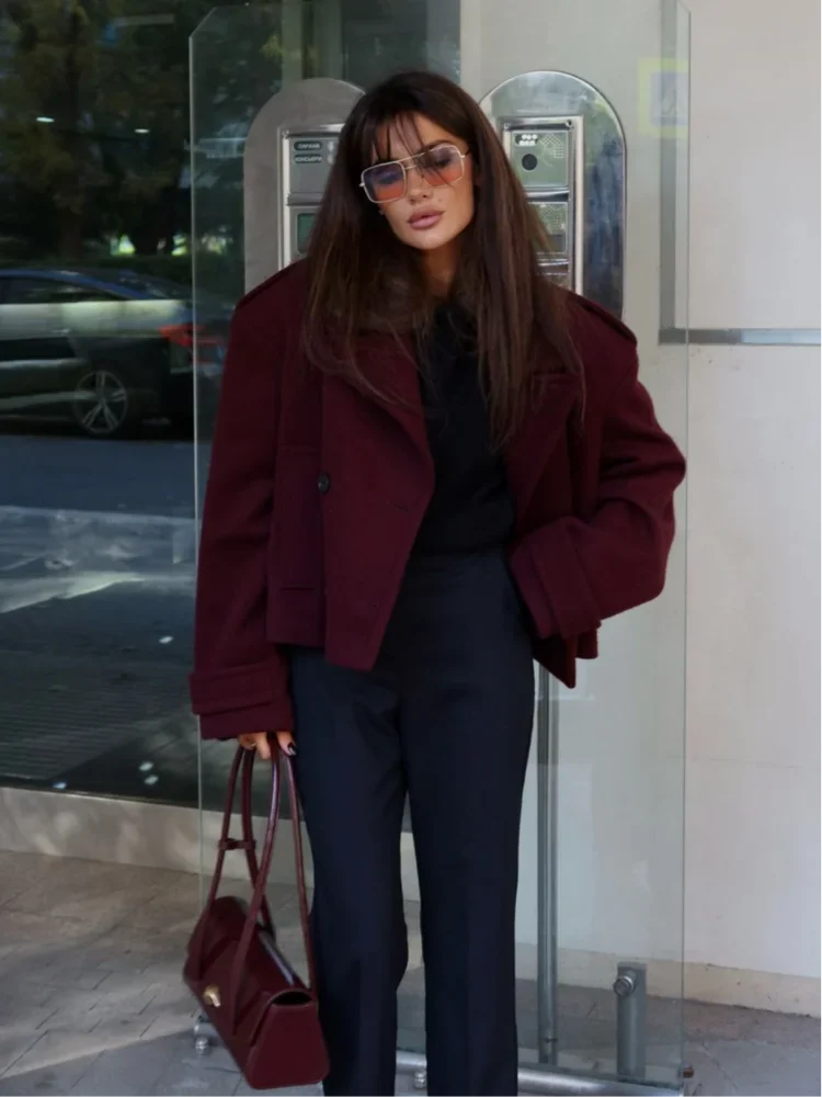 2025 Burgundy Wool Coat Off Women Fashionable Short Double Breasted Lapel Long Sleeve Elegant Autumn Commuting Outerwear Offical
