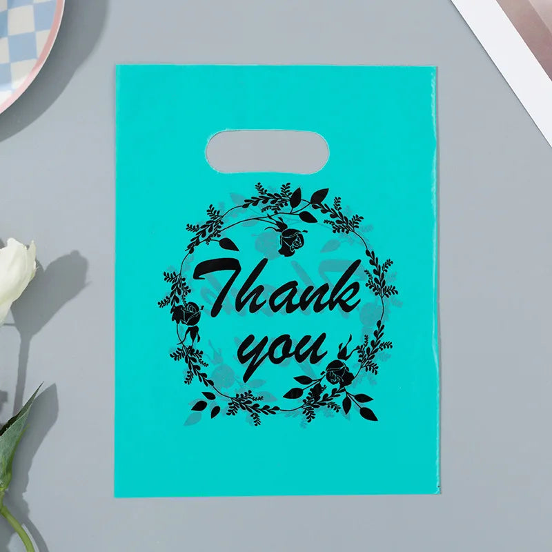 50pcs Multi Style Plastic Handle Bag 15*20cm Small Jewelry Packing Bag Party Favor Bags For Candy Cookie Gift Packaging Bag