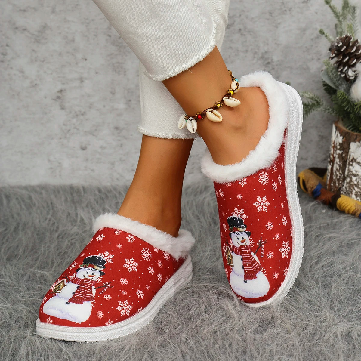 Snowman Pattern Women's Slippers Lightweight Anti-Slip Thick Warm Home Fur Slippers Christmas Design Cozy Indoor Footwear